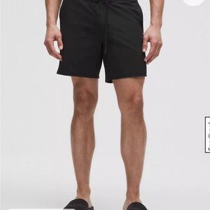Lululemon Black Men's Classic Fit Linerless Athletic Shorts